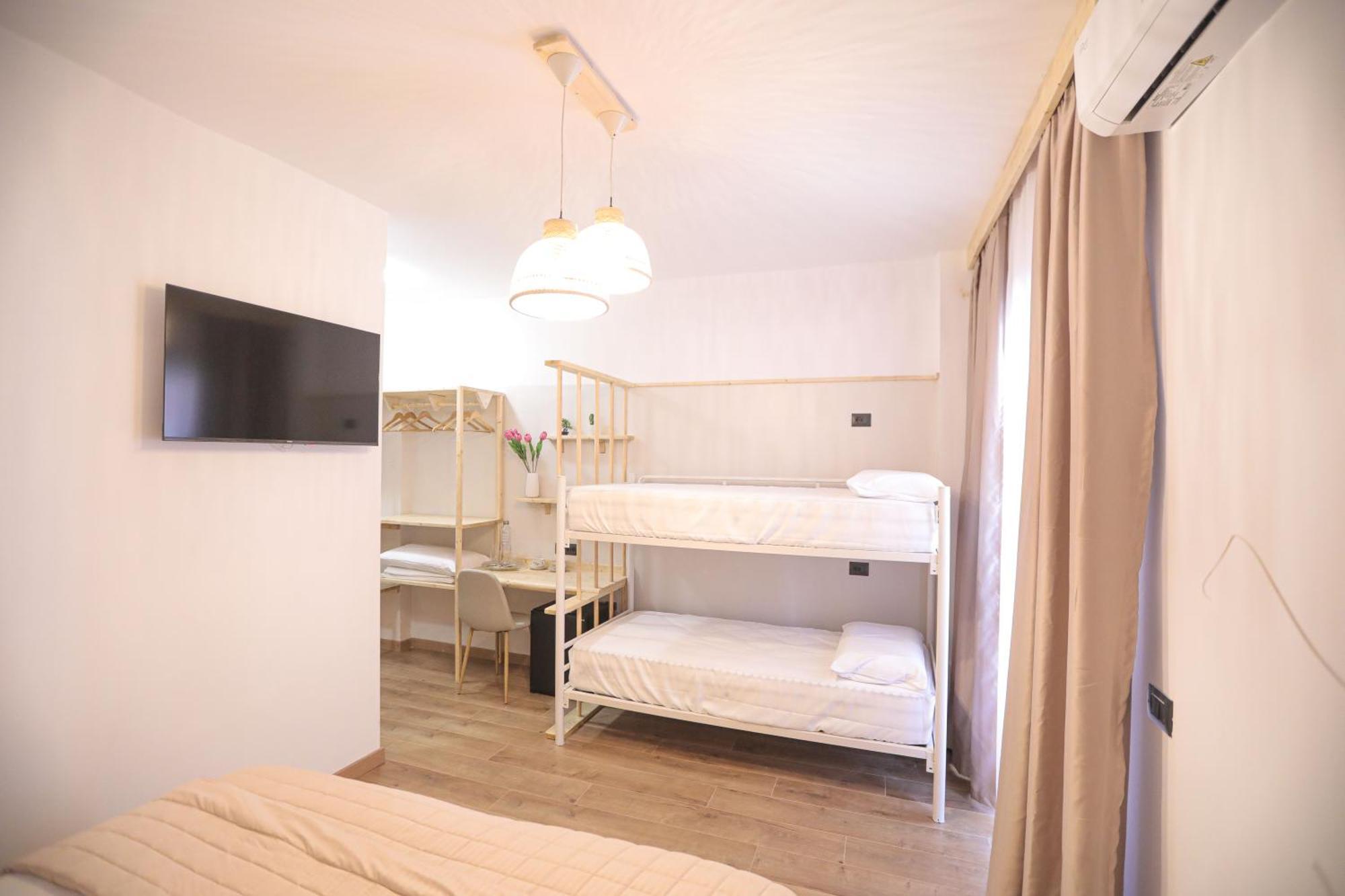 Nidum Harmony Bed & Breakfast Tirana Exterior foto