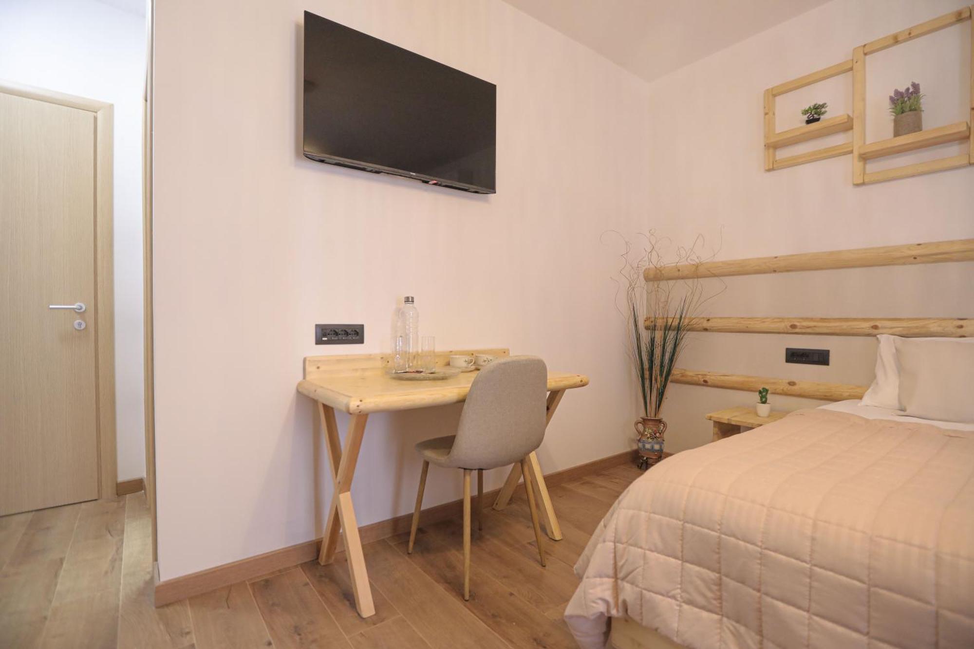 Nidum Harmony Bed & Breakfast Tirana Exterior foto